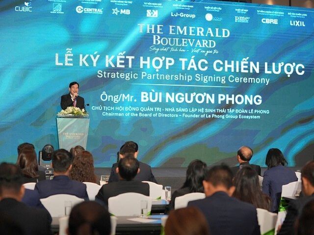 Lê Phong Group ký kết hợp tác chiến lược triển khai dự án The Emerald Boulevard trên trục Quốc lộ 13